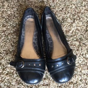 3/$15 Faded glory shoes girls size 3